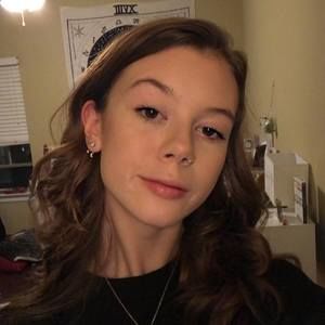 Meet your Posher, Hope